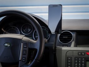 The Gemini Phone Mount for Mazda MX-5 Miata 4th gen ND 2016 to 2023 Flex - Magnet4th gen ND